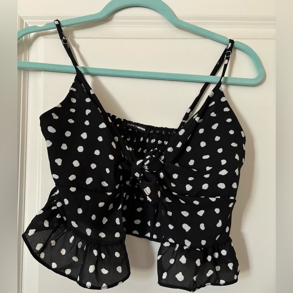 Polka dot crop top tie front
